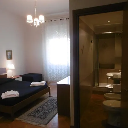 Gg Bed & Breakfast *